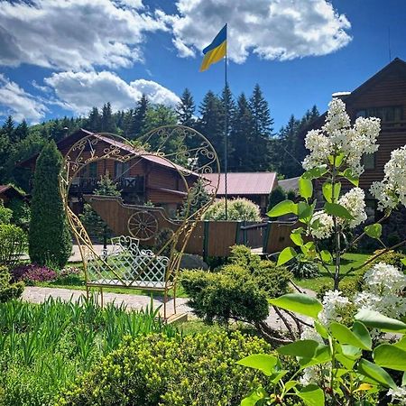 Готель Жди Ня Єво Instagram Zhdenievo Hotel Zhdeniievo Luaran gambar