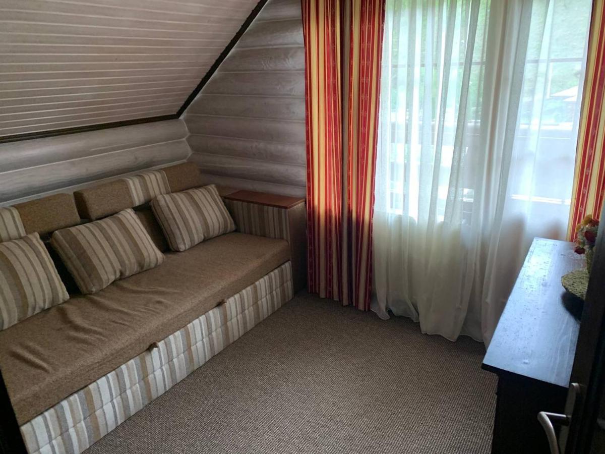 Готель Жди Ня Єво Instagram Zhdenievo Hotel Zhdeniievo Luaran gambar